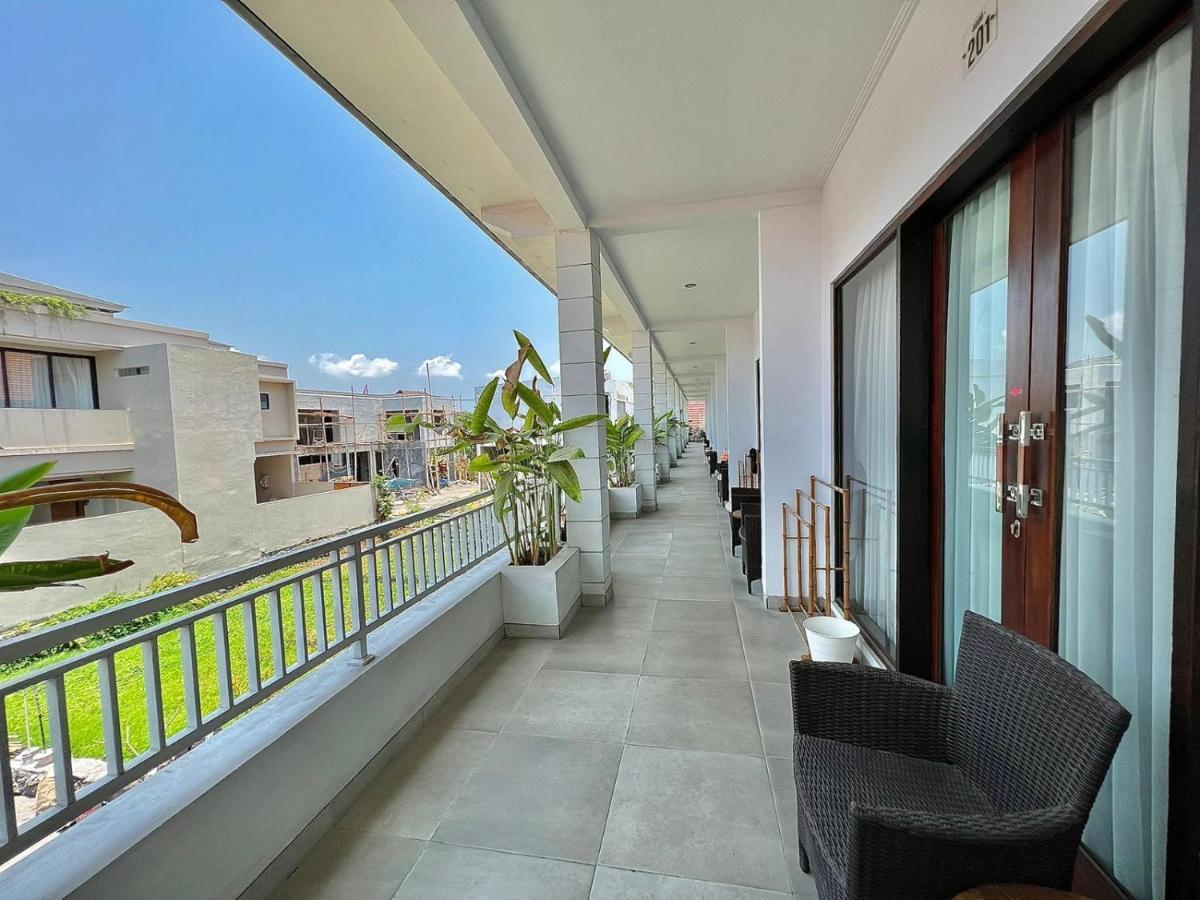 Cg Guesthouse Canggu エクステリア 写真